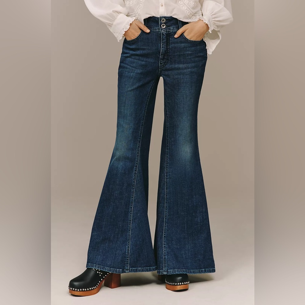 NWT! Anthropologie Pilcro Brigette High-Rise Bell-Bottom Jeans - Multiple 🧁 🫖